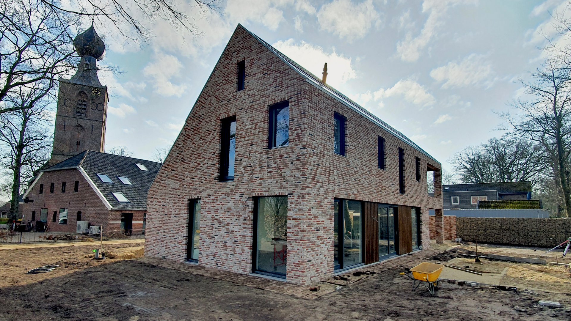 Nieuwbouw woonhuis aan kerkpad
