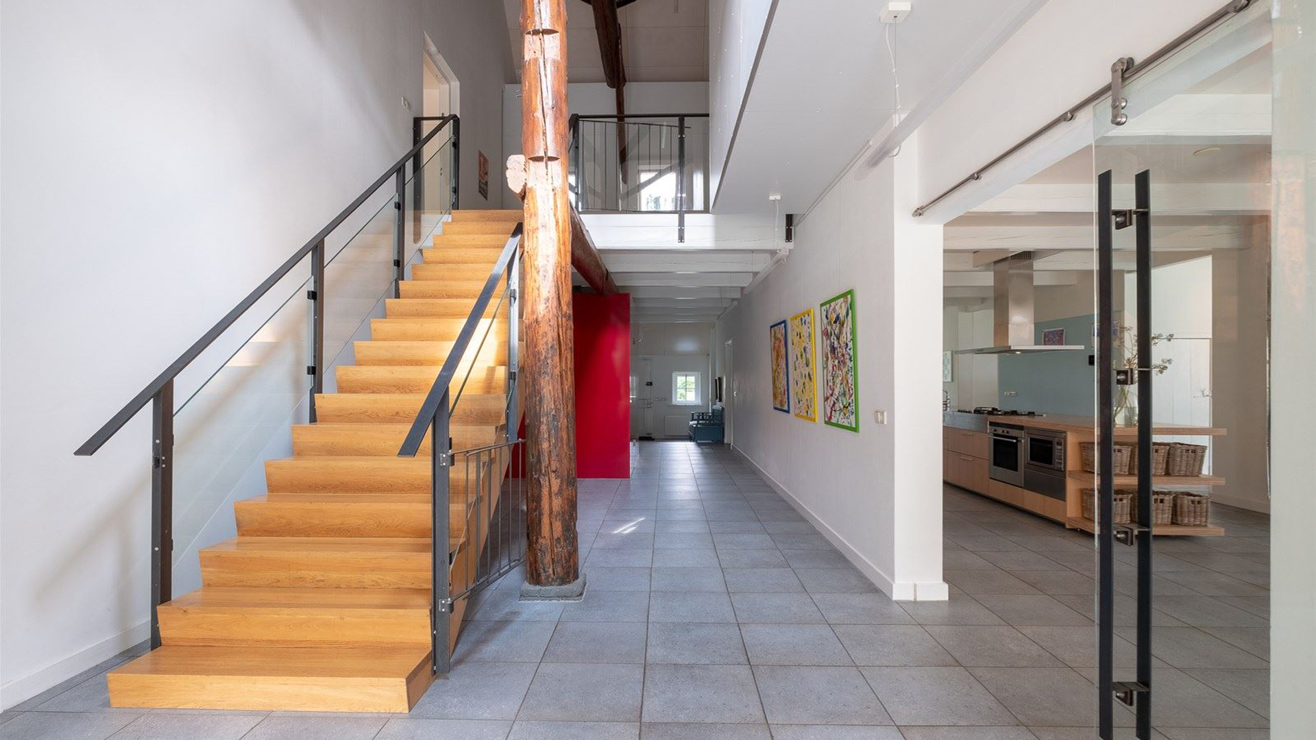 Interne verbouw woonboerderij te Taarlo