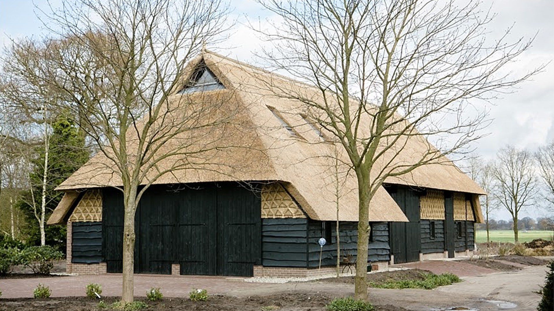 Nieuwbouw schuur te Lhee