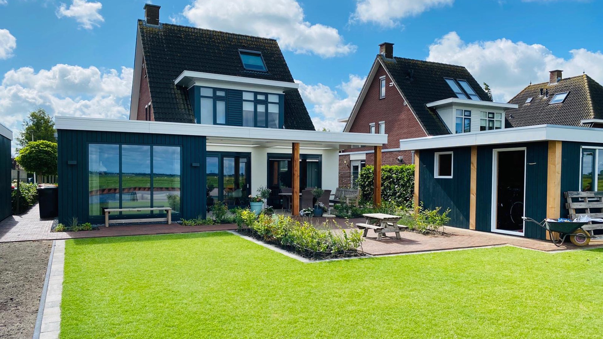 Uitbouw en bijgebouw woonhuis Zwartsluis